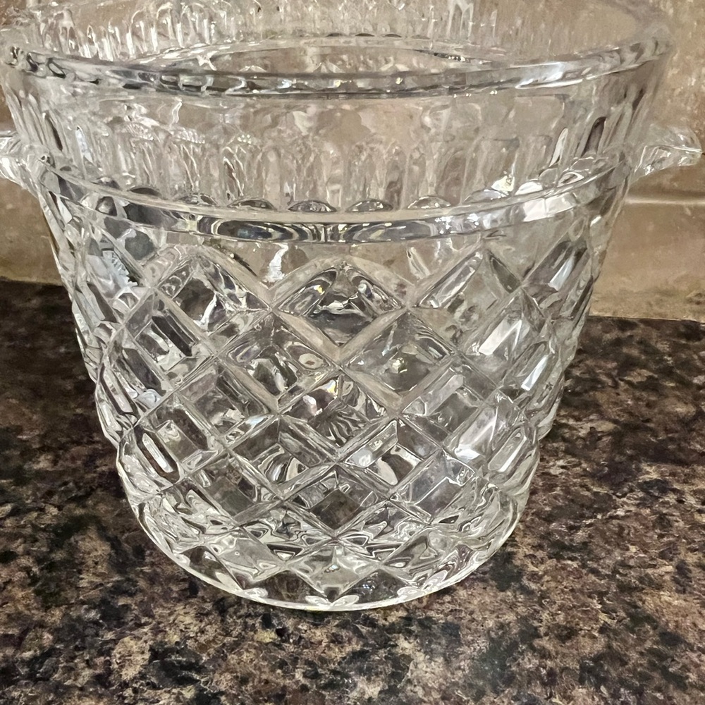 VTG Crystal Ice Bucket (1960)